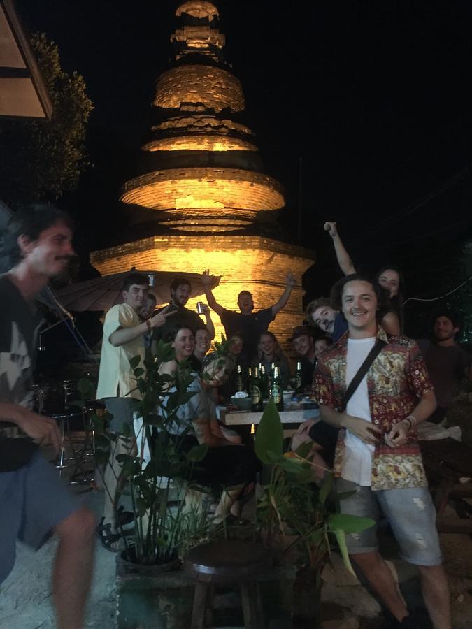 Tiger House Hostel (Adults Only) Chiang Mai Exterior foto